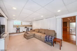 9 Francis Ln, Chester, NJ 07930 - Photo 25