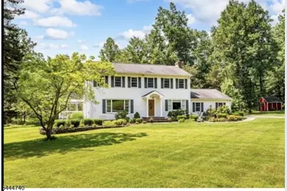9 Francis Ln, Chester, NJ 07930 - Photo 1