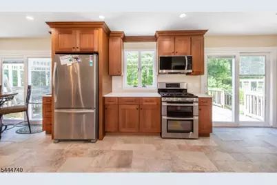 9 Francis Ln, Chester, NJ 07930 - Photo 13