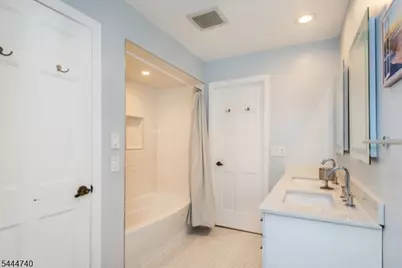 9 Francis Ln, Chester, NJ 07930 - Photo 23