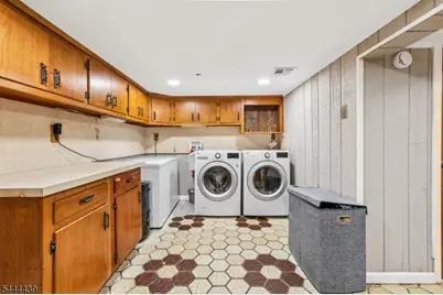 84 Howard Pl, Nutley, NJ 07110 - Photo 37