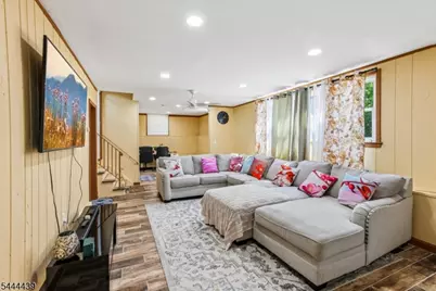 84 Howard Pl, Nutley, NJ 07110 - Photo 27
