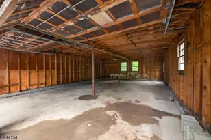 75 Welshs Ln, Franklin Township, NJ 08873 - Photo 25