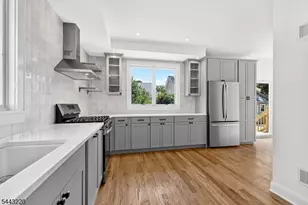 609 Harrison Ave, Roselle, NJ 07203 - Photo 13