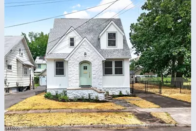 609 Harrison Ave, Roselle, NJ 07203 - Photo 3