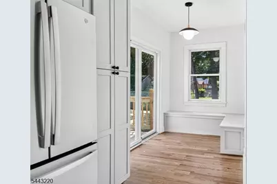 609 Harrison Ave, Roselle, NJ 07203 - Photo 9