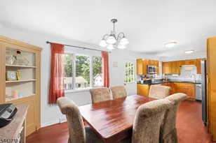 17 Muscotah Rd, Vernon, NJ 07422 - Photo 7