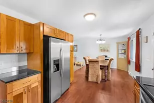 17 Muscotah Rd, Vernon, NJ 07422 - Photo 5