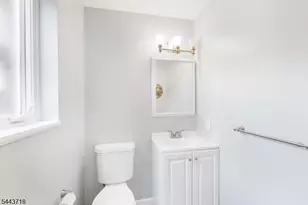 17 Muscotah Rd, Vernon, NJ 07422 - Photo 15
