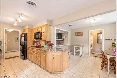 15 Kingwood Dr, Little Falls Township, NJ 07424 - Photo 15