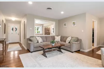 15 Kingwood Dr, Little Falls Township, NJ 07424 - Photo 5