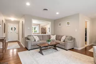 15 Kingwood Dr, Little Falls Township, NJ 07424 - Photo 5