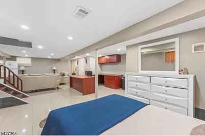 15 Putnam Pl, Clifton, NJ 07011 - Photo 23
