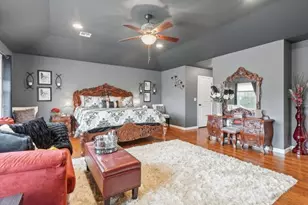 911 Worth Ave, Linden, NJ 07036 - Photo 11