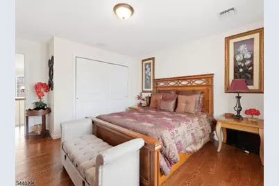 911 Worth Ave, Linden, NJ 07036 - Photo 31