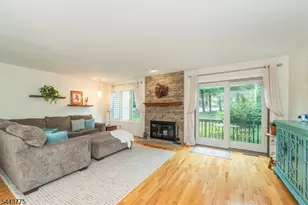 122 Macleish Ct, Mahwah, NJ 07430 - Photo 1