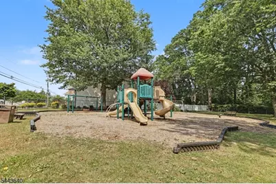 300 W Munsell Ave Cc5, Linden, NJ 07036 - Photo 19