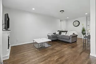 300 W Munsell Ave Cc5, Linden, NJ 07036 - Photo 3