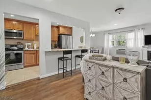 300 W Munsell Ave Cc5, Linden, NJ 07036 - Photo 11
