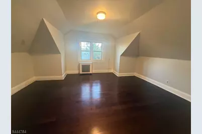 409 Bacheller Ave, Linden, NJ 07036 - Photo 3