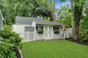 7 Hawthorne Ave, Glen Ridge, NJ 07028 - Photo 43