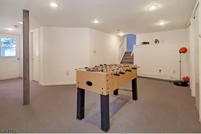 35 McKinley Ave, East Hanover Township, NJ 07936 - Photo 21