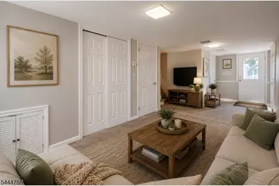 35 McKinley Ave, East Hanover Township, NJ 07936 - Photo 17