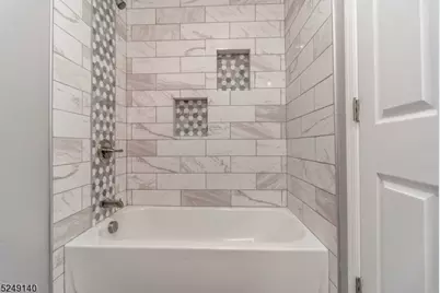 205 Gordon Ave, Totowa, NJ 07512 - Photo 11