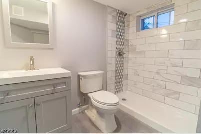 205 Gordon Ave, Totowa, NJ 07512 - Photo 15