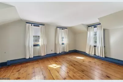 105 Harrison Ave, Roseland, NJ 07068 - Photo 19