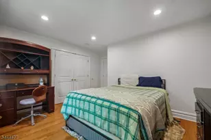 24 Rippling Brook Dr, Millburn, NJ 07078 - Photo 23