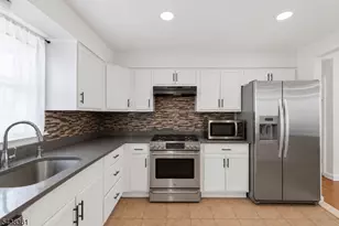 1134 Rivington St, Roselle, NJ 07203 - Photo 9