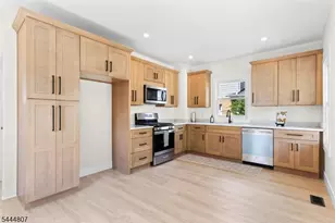 304 Irwin St, Phillipsburg, NJ 08865 - Photo 9