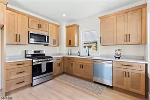 304 Irwin St, Phillipsburg, NJ 08865 - Photo 11