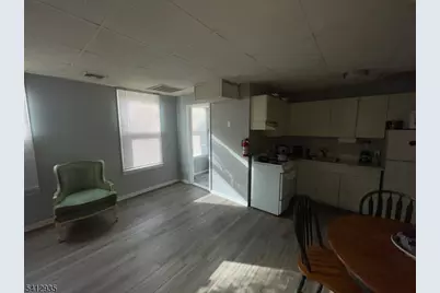 44 N Sussex St #D, Dover, NJ 07801 - Photo 3