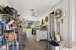 42 Walnut St, Edison, NJ 08817 - Photo 19
