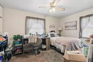 42 Walnut St, Edison, NJ 08817 - Photo 15