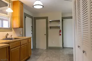 181 Lincoln Pl, Garfield, NJ 07026 - Photo 3