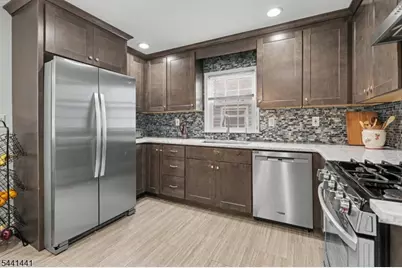 392 Ingall St, Union Township, NJ 07083 - Photo 15
