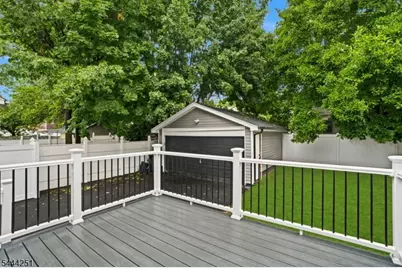 444 Joralemon St, Belleville, NJ 07109 - Photo 19