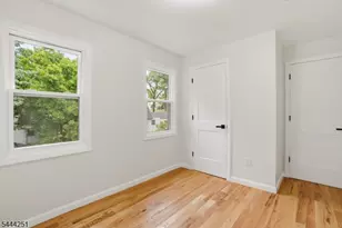 444 Joralemon St, Belleville, NJ 07109 - Photo 9