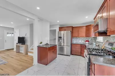 392 Lower Alden Dr, Rahway, NJ 07065 - Photo 13