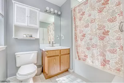 158 Falcon Ridge Way #158, Hamburg, NJ 07419 - Photo 7