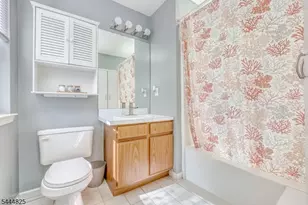 158 Falcon Ridge Way, Hamburg, NJ 07419 - Photo 7