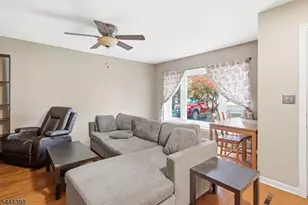 3 Wilkens Dr, Piscataway Township, NJ 08854 - Photo 5