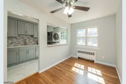 32 Wedgewood Drive #48, Verona, NJ 07044 - Photo 3