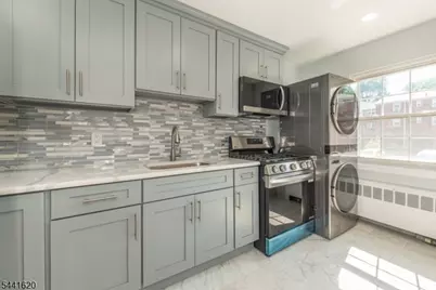 32 Wedgewood Drive #48, Verona, NJ 07044 - Photo 5
