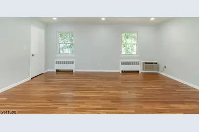 32 Wedgewood Drive #48, Verona, NJ 07044 - Photo 1
