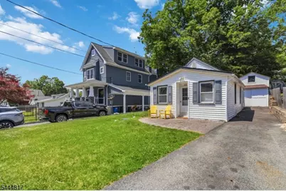 32 Schwarz Blvd, Jefferson Township, NJ 07849 - Photo 17