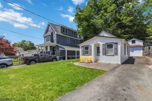 32 Schwarz Blvd, Jefferson Township, NJ 07849 - Photo 17